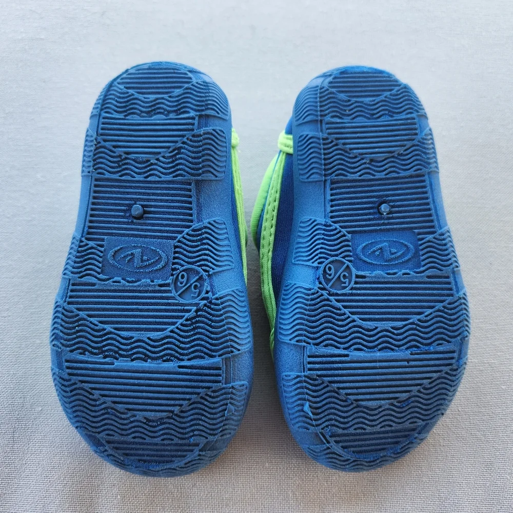 Athletic Works toddler water